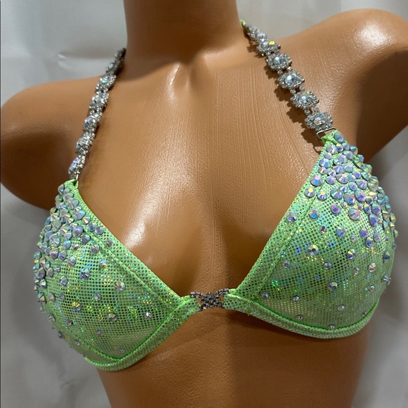NPC competition bikini posing suit LIME GREEN  HANDMADE CUP 34B - Picture 2 of 4